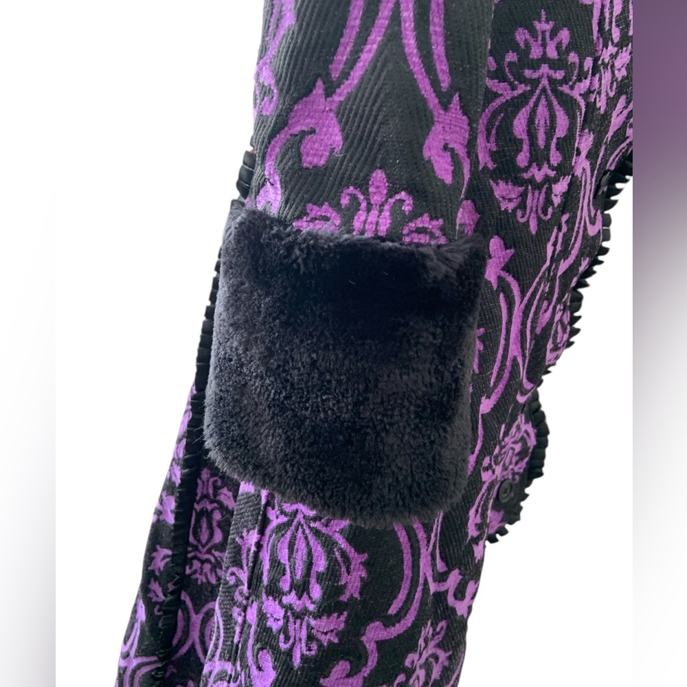 Elegant Purple and Black Women's Coat - Picture 6 of 10